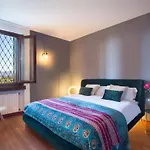 فيلة Ceriel Lakeview Retreat *