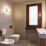 Ceriel Lakeview Retreat فيلة آفي