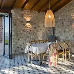 Ceriel Lakeview Retreat فيلة